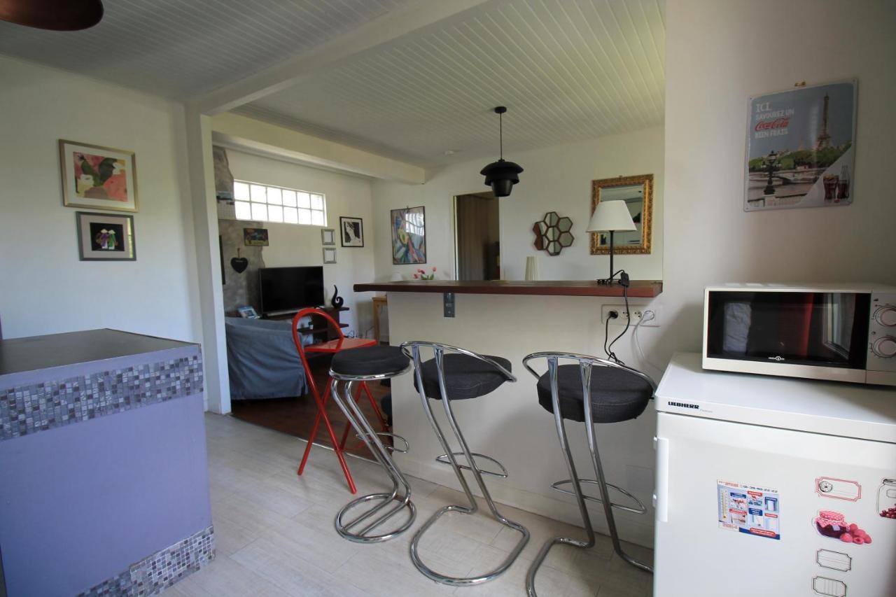 Disponible - Appartement Entier - Ligne H 15Mn Paris-Gare Du Nord, Parking Rue Gratuit, 4 Pers, Station De Train En Face Toutes Les 15Mn, Hippodrome, Cdfas, Universite, Borne Electrique, 1Er Etage Eaubonne Exterior photo
